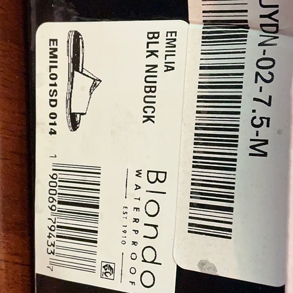 BLONDO women’s waterproof Emilia sandals size 7.5 black nubuck slides - Picture 11 of 11